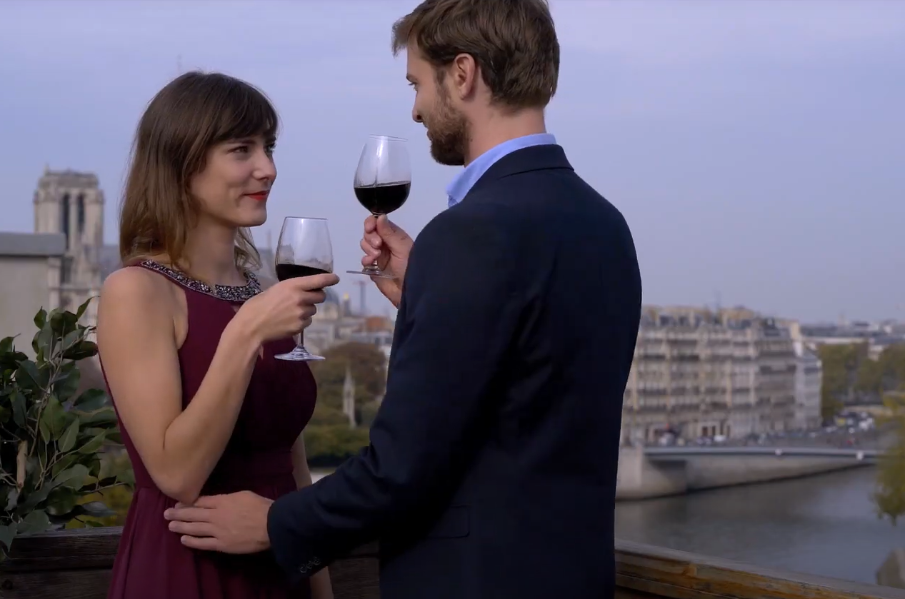 Choosing 1 wine, 1 champagne and 1 wine gift to give for Valentine’s Day