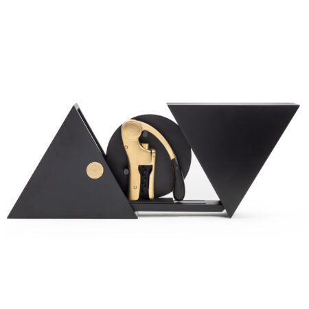 Lever corkscrew in a black lacquered geometric wood box