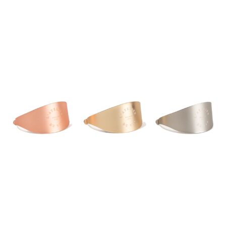 Anti-drip rings for wine bottles