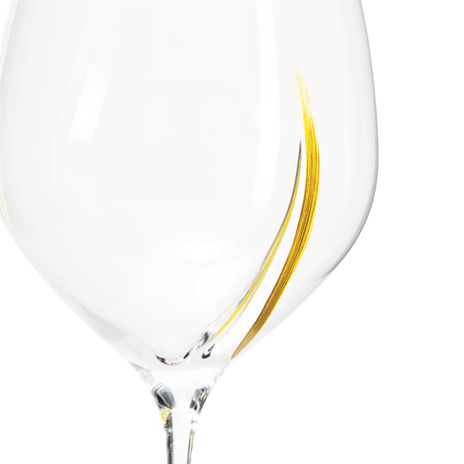 Close-up of the hand-applied gold-colored line on an Exploreur 655 Centenary Edition wine glass